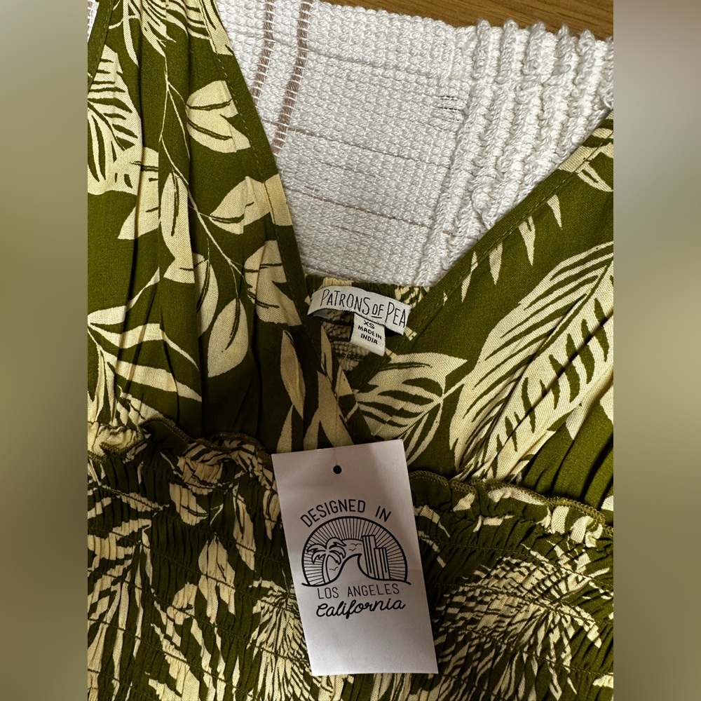 Jumpsuit - Picture 3 of 3